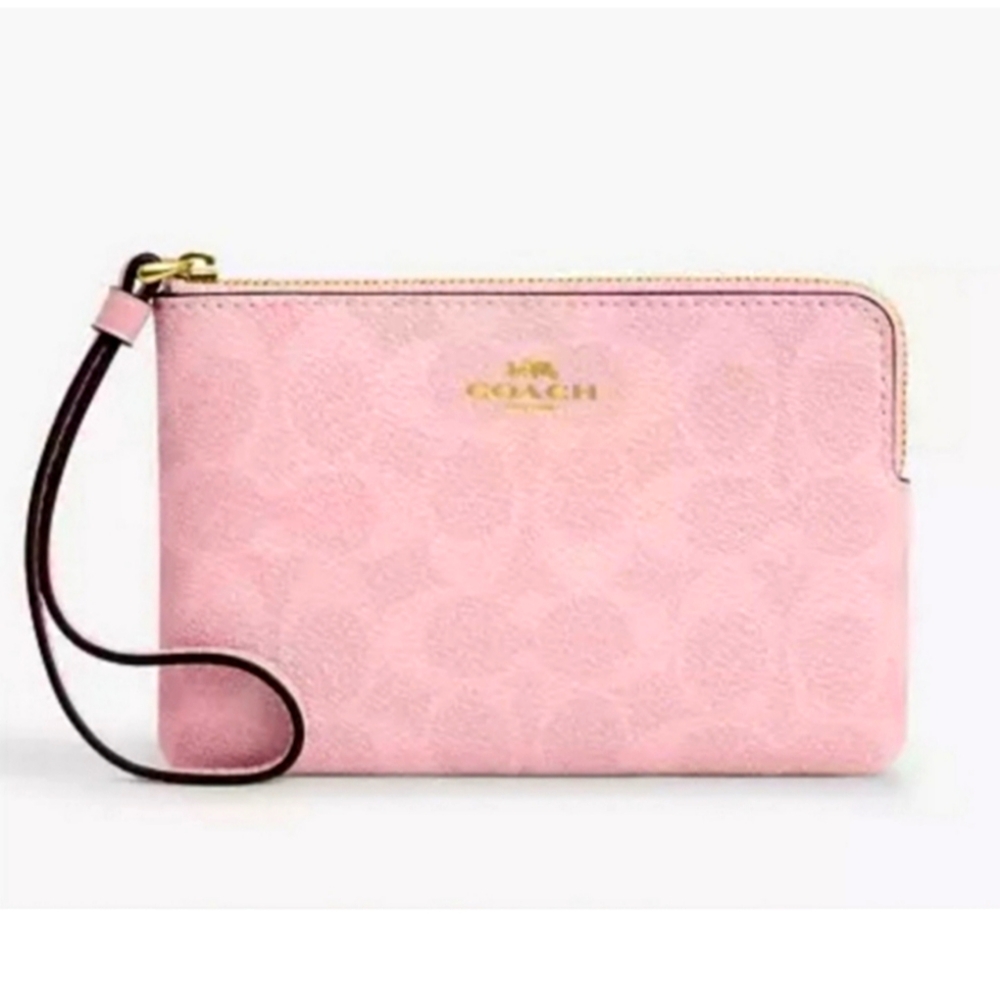 New!! Coach Corner Zip Wristlet In Gold/Powder Pink 🩷 STYLE #CAQ75 Original